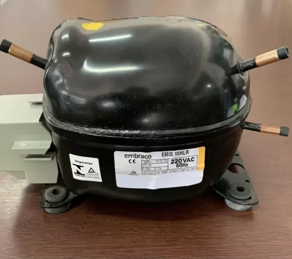 Motor compressor EMBRACO EMIS 10HLR 134A ( 1/12 ) 8.8LRA
